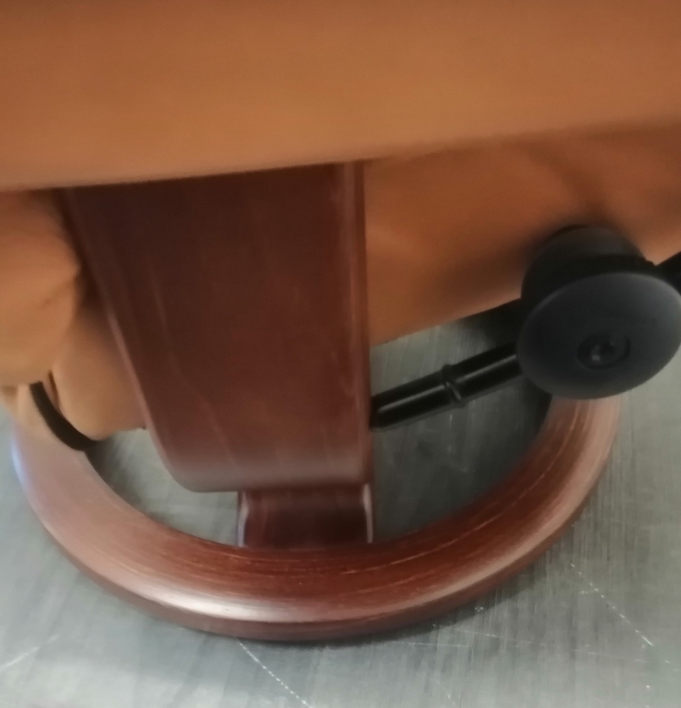 STRESSLESS  Leather Recliner Chair with Footstool