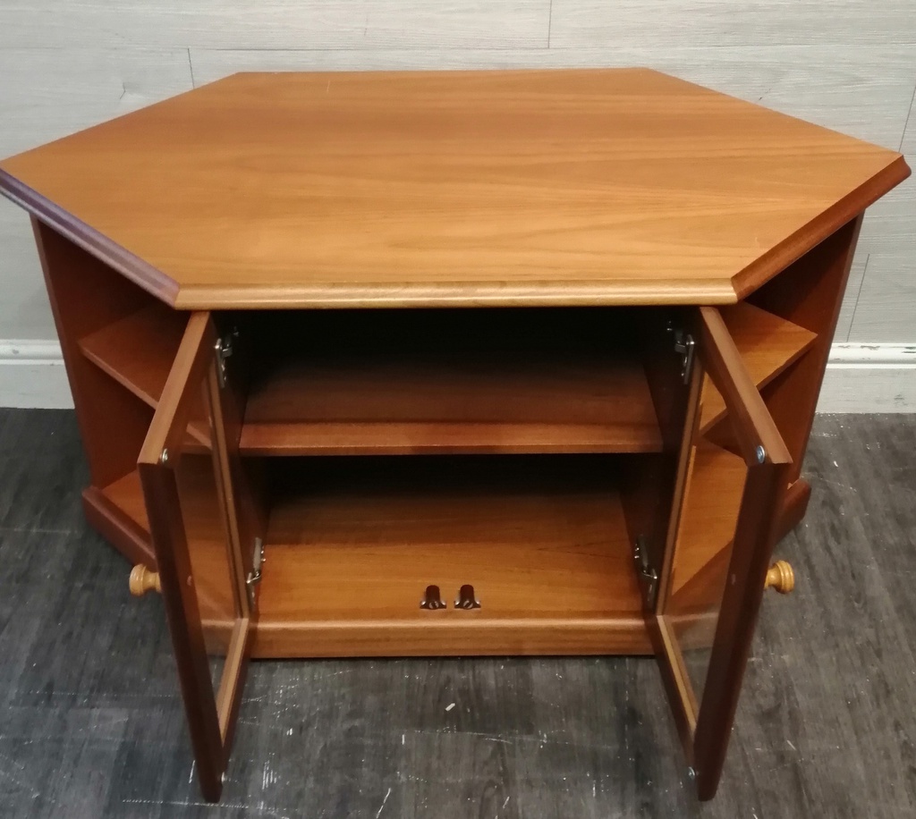 TEAK STYLE CORNER TV UNIT