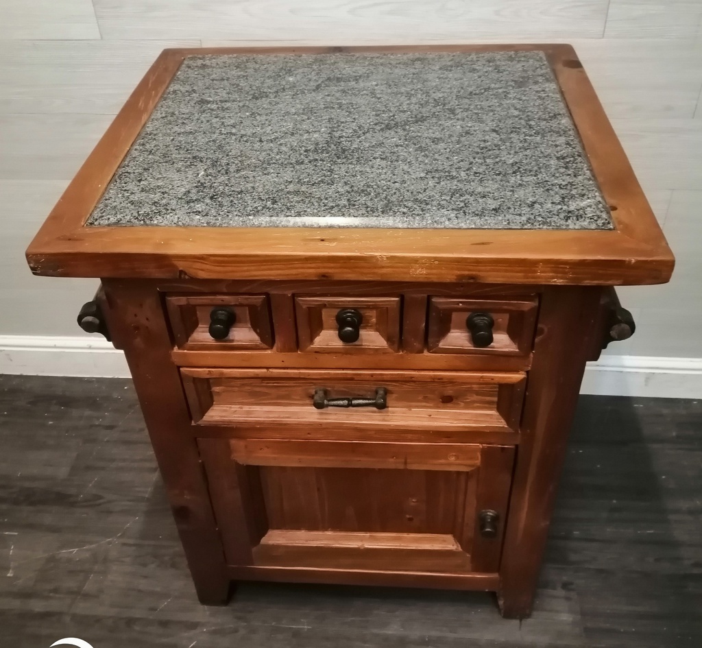 Quality Mexican Pine Kitchen Island with GraniteTop