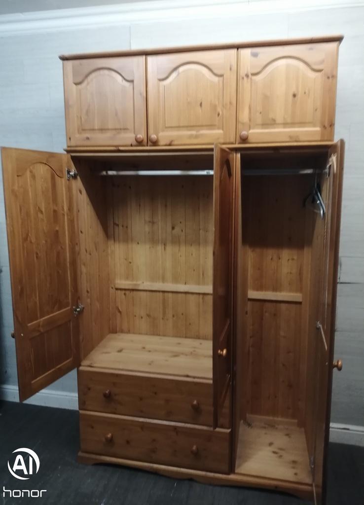 Solid pine top box triple wardrobe with drawers