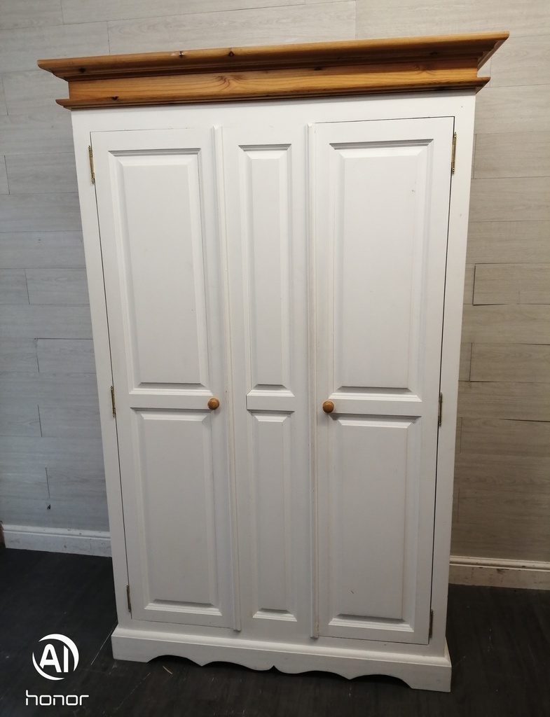 Quality triple size solid pine painted wardrobe