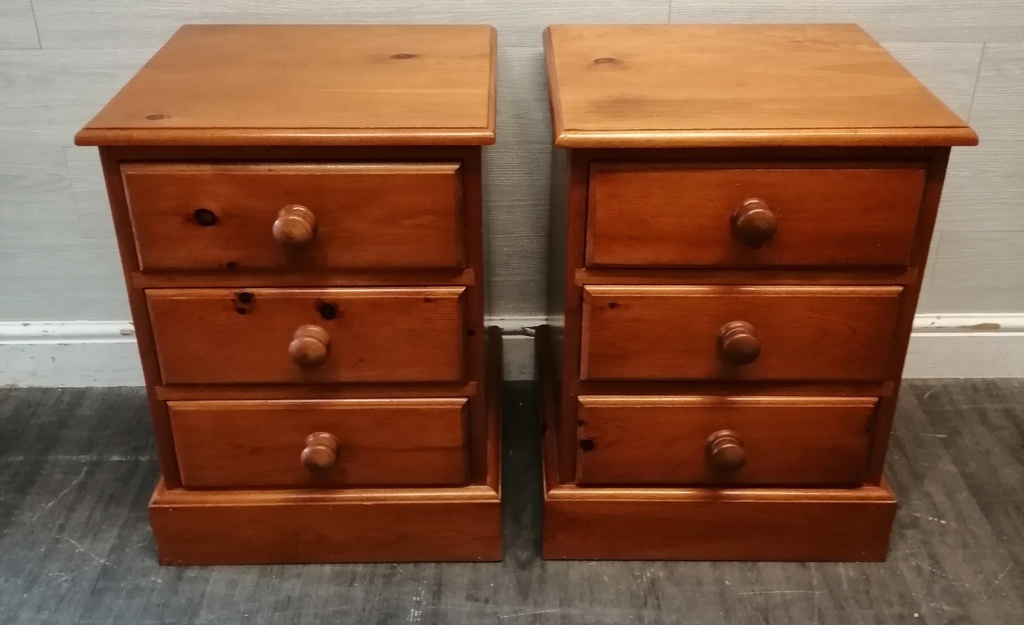 PAIR SOLID PINE THREE DRAWER BEDSIDES CHESTS