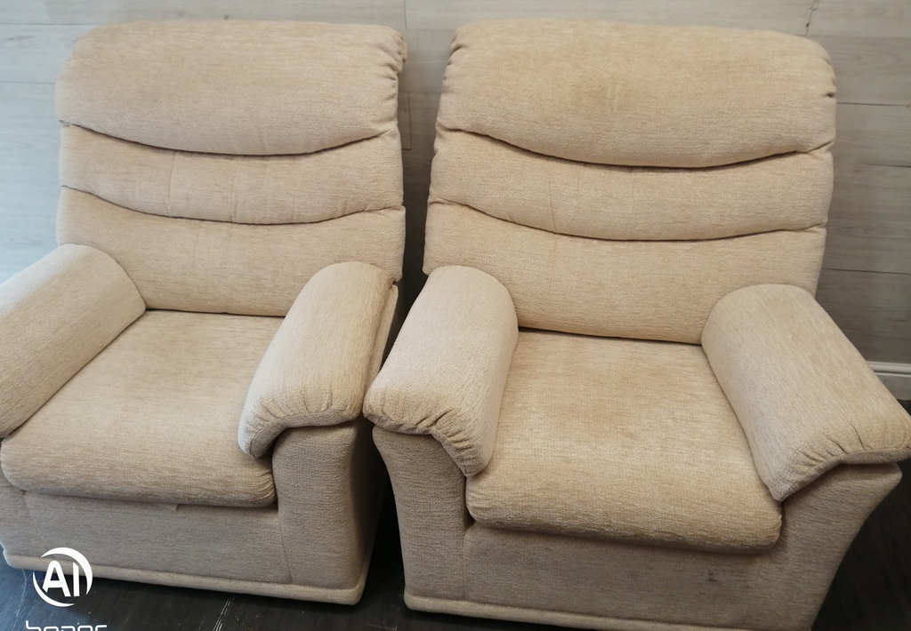 LOVELY CREAM G PLAN THREE PEICE SUITE