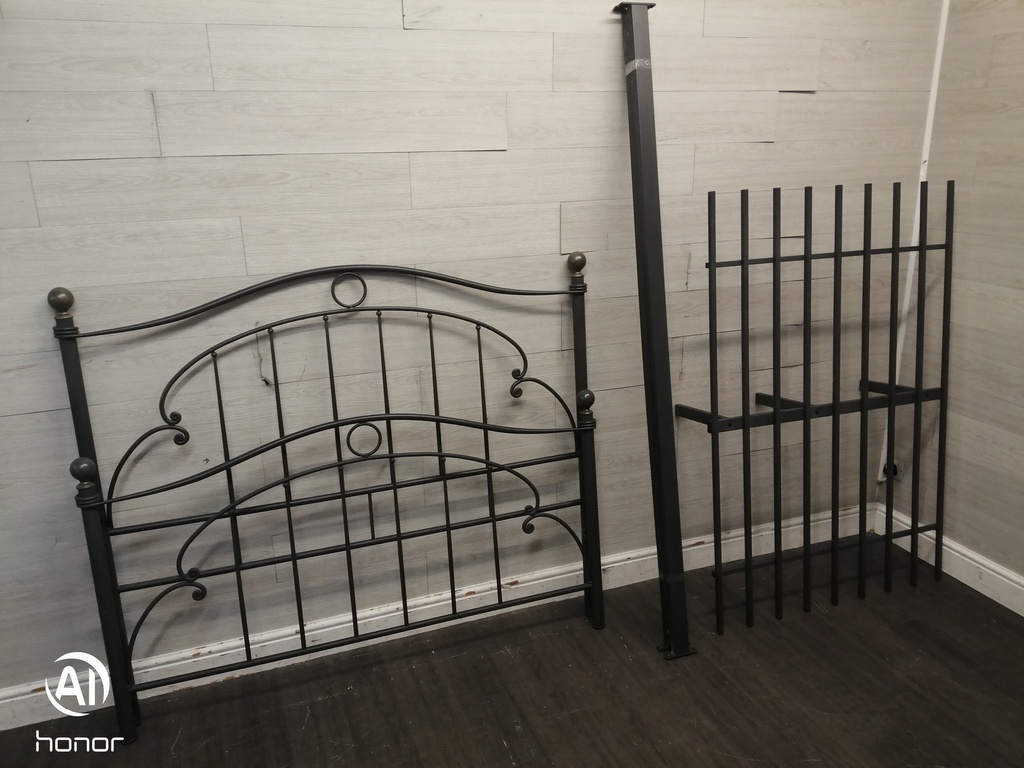 4ft 6" DOUBLE METAL GREY BED FRAME