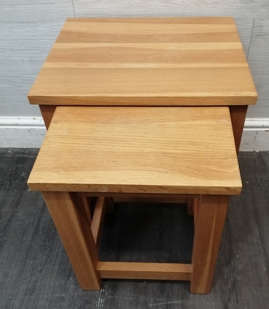 Nest of Two oak Tables