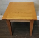 OAK SIDE TABLE