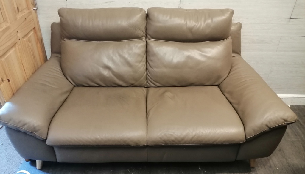 QUALITY TWO SEATER LEATHER SOFA