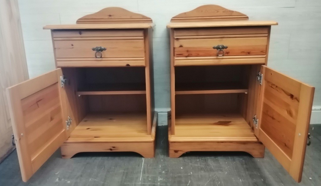 PAIR OF PINE BEDSIDE UNITS
