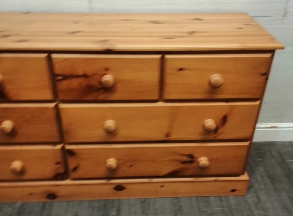 Quality Solid Pine Large Seven Drawer Merchant Style Chest