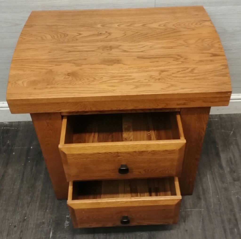 Pair of chunky oak bedsides from Oak Furniture Land