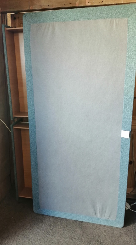Lovely blue 3ft divan &amp; headboard set