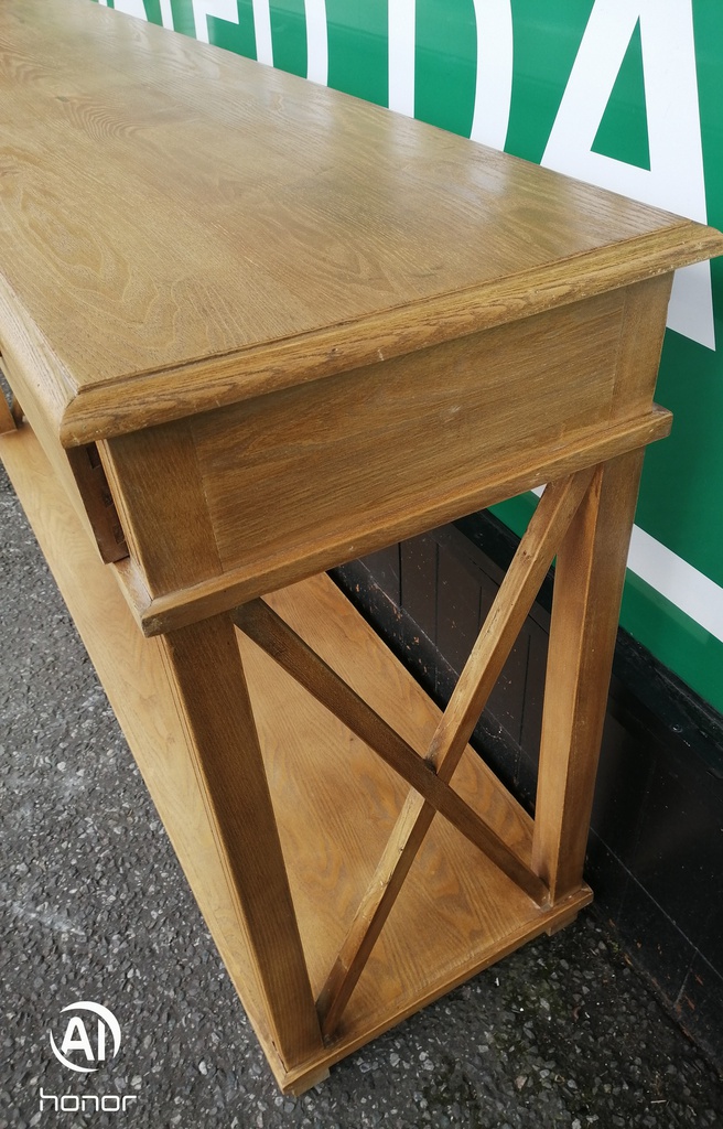 VERY STYLISH LONG  CONSOLE TABLE