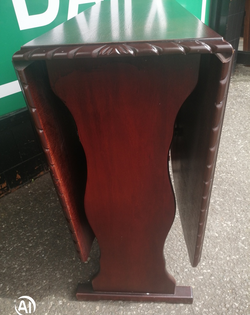 MAHOGANY STYLE DROP LEAF DINING TABLE