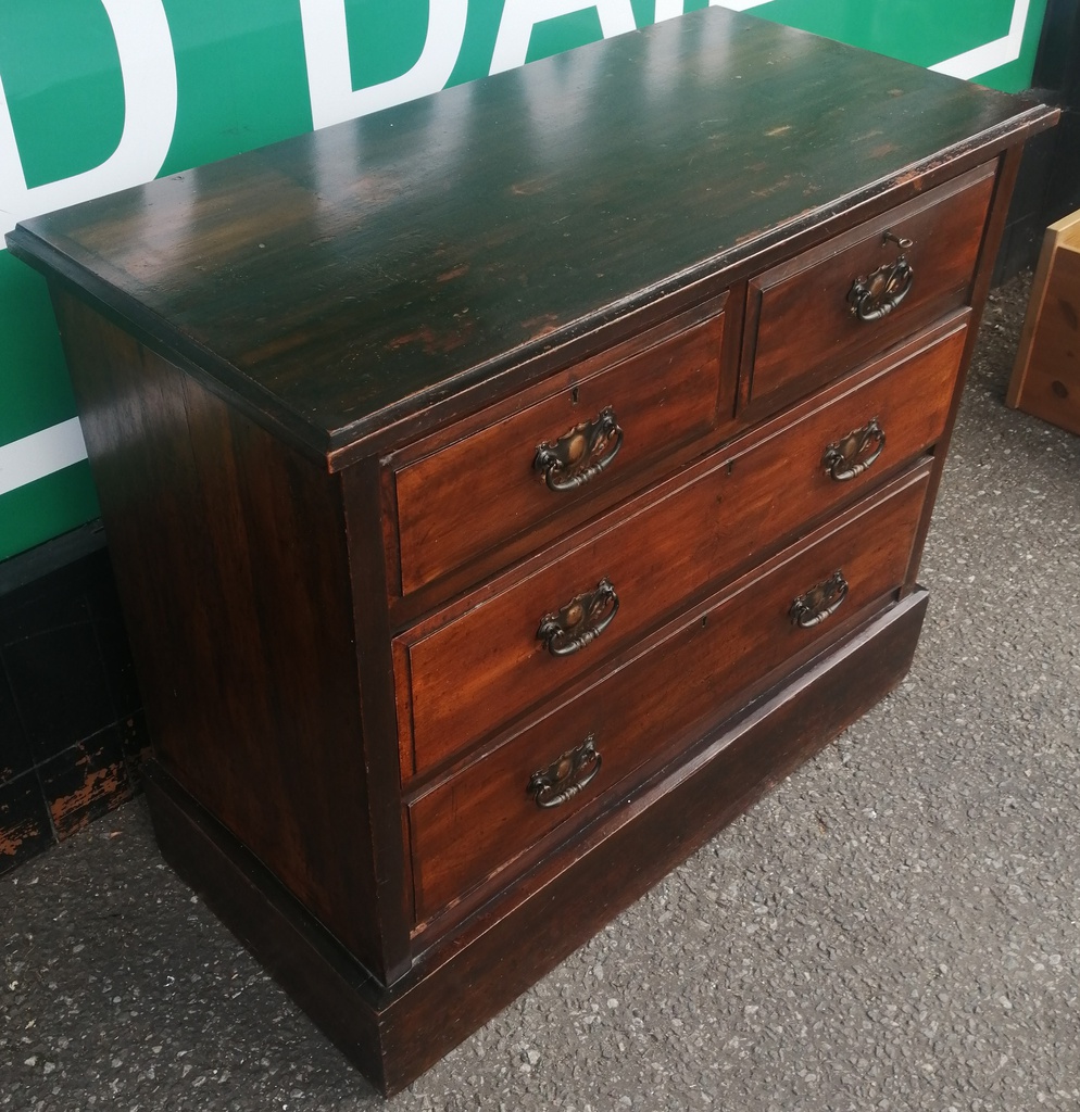 LOVELY OLD ANTIQUE CHEST OF 4 DRAWERS
