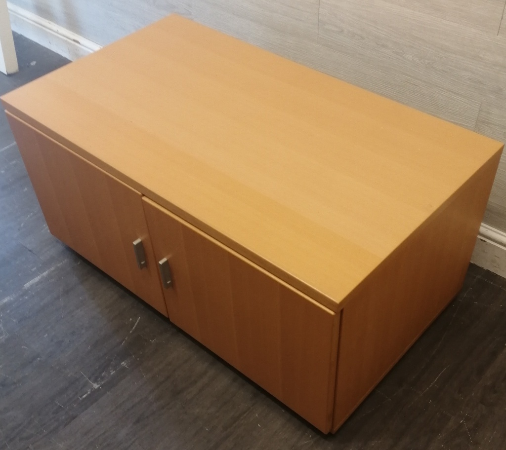 JOHN.E.COYLE TV STAND