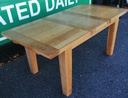 QUALITY OAK EXTENDING DINING TABLE