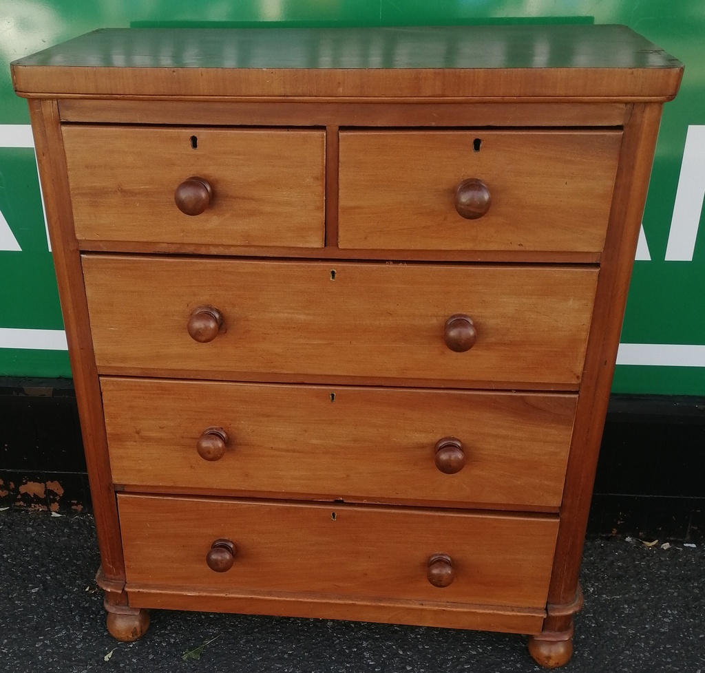 Large old antique chest of 5 drawers