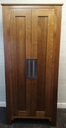 TOP QUALITY SOLID OAK KITCHEN LARDER UNIT / LINEN CUPBOARD