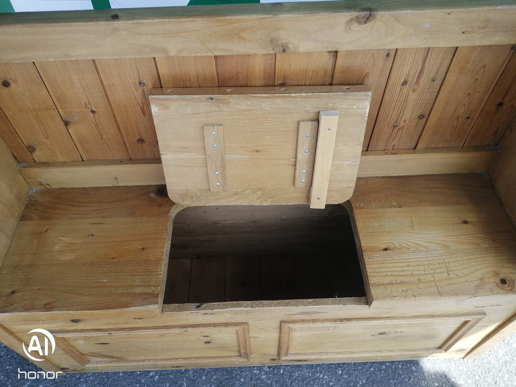 Lovely Rustic Pine Storage Bench