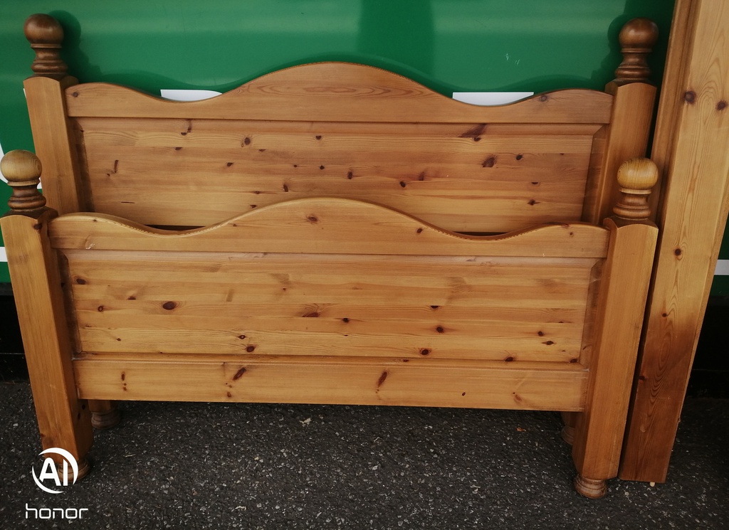 solid pine 4ft6" bed frame
