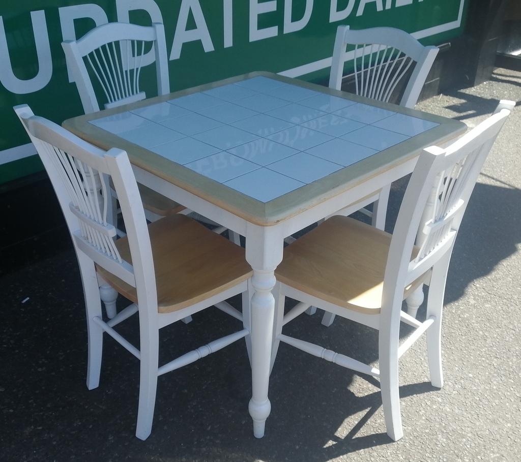 Neat Tile Top Table and Four Chairs