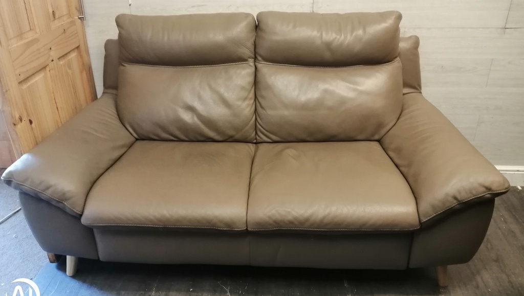 QUALITY TWO SEATER LEATHER SOFA