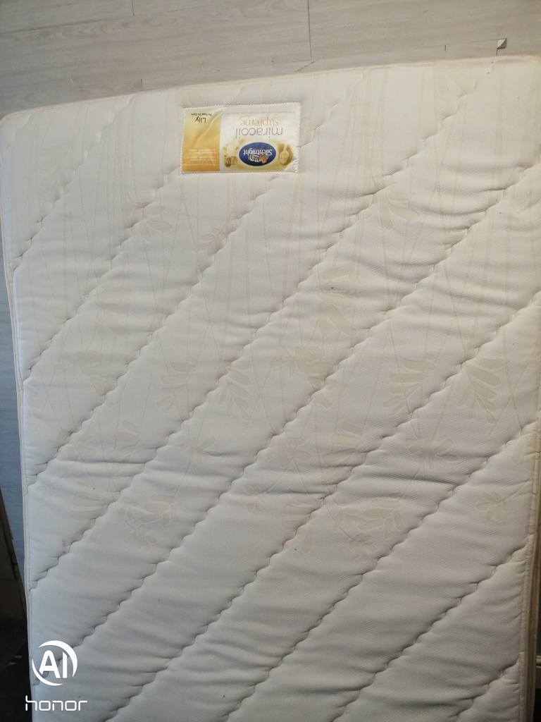 4FT 6" SLIENTNIGHT MIRACOIL SUPREME MATTRESS