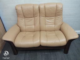 [HF17451] STRESSLESS DARK CREAM LEATHER TWO SEATER RECLINER SOFA