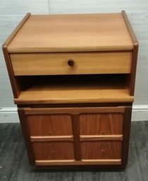 [HF18065] RETRO TEAK BEDSIDE /SIDE UNIT
