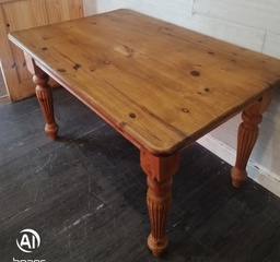 [HF18445] SOLID PINE 4FT 4" DINING TABLE