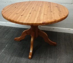 [HF18603] ROUND SOLID PINE QUALITY DINING TABLE