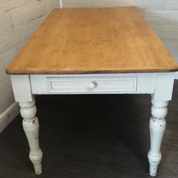 [HF18641] Pine Dining Table With painted White Shabby Chic Legs