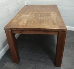 [HF18681] SOLID EXTENDING DINING TABLE