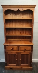 [HF18796] NEAT SOLID PINE DRESSER